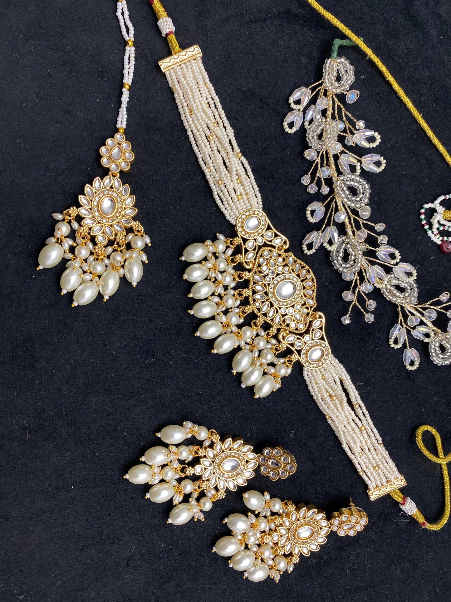 Beautiful designer choker necklace set