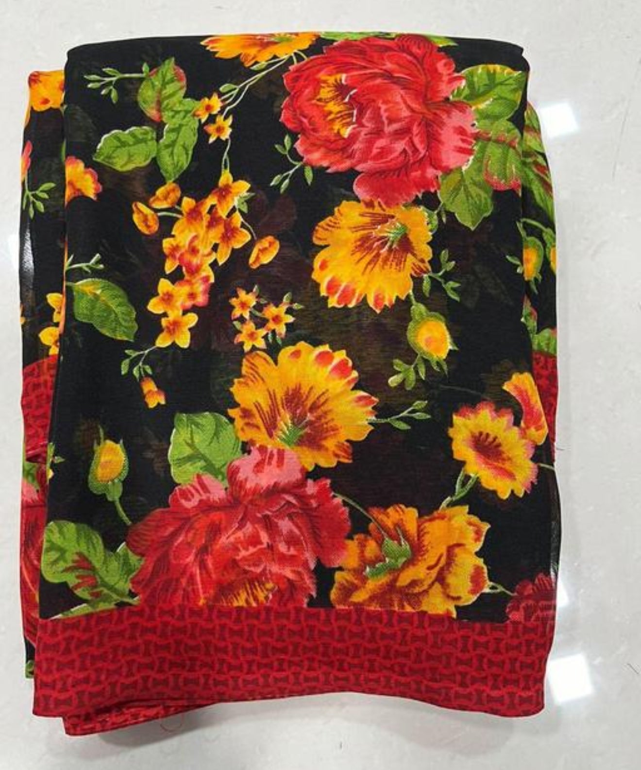 Beautiful designer geogrette floral saree