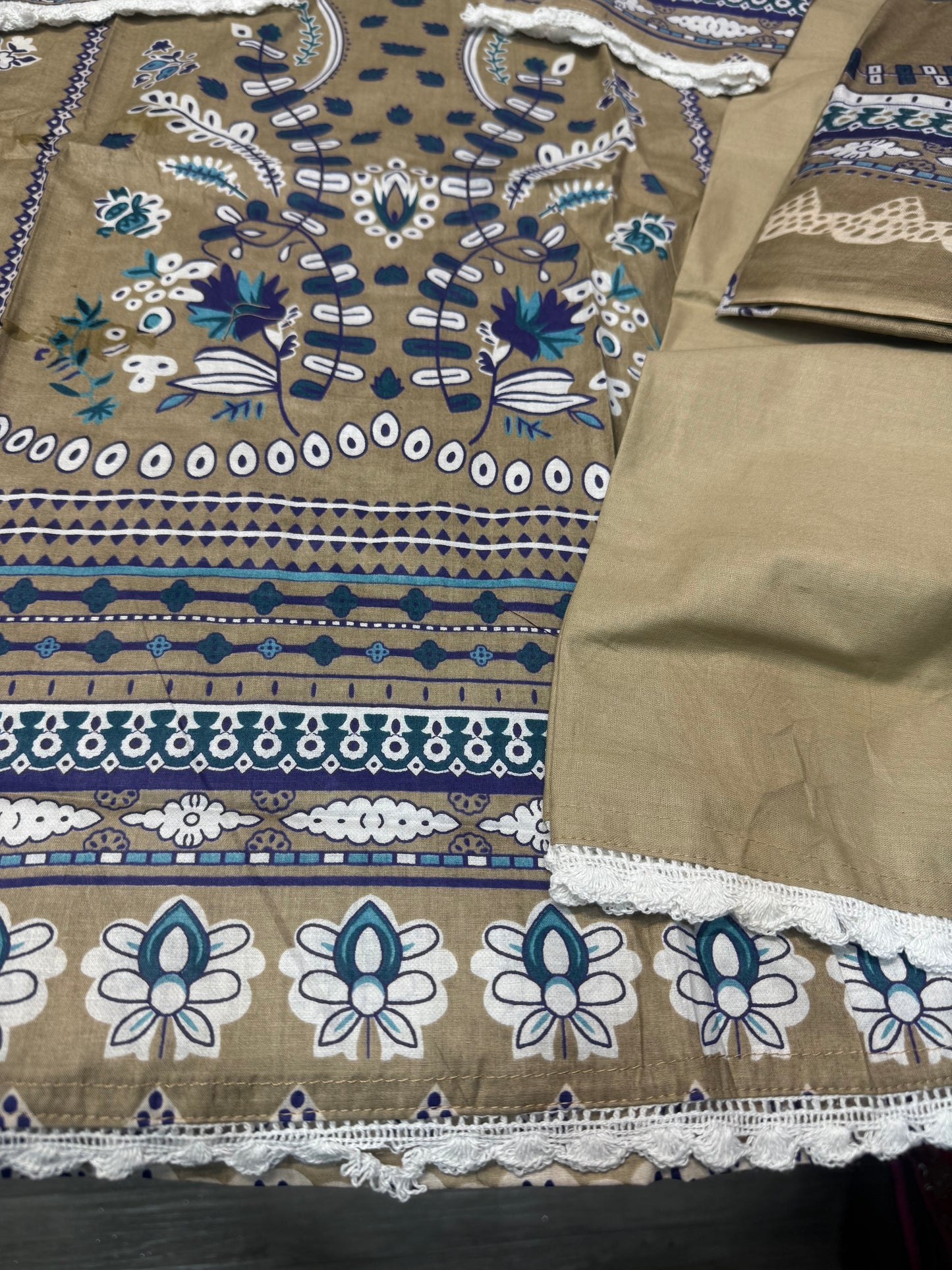 Beautiful designer Pakistani style suit