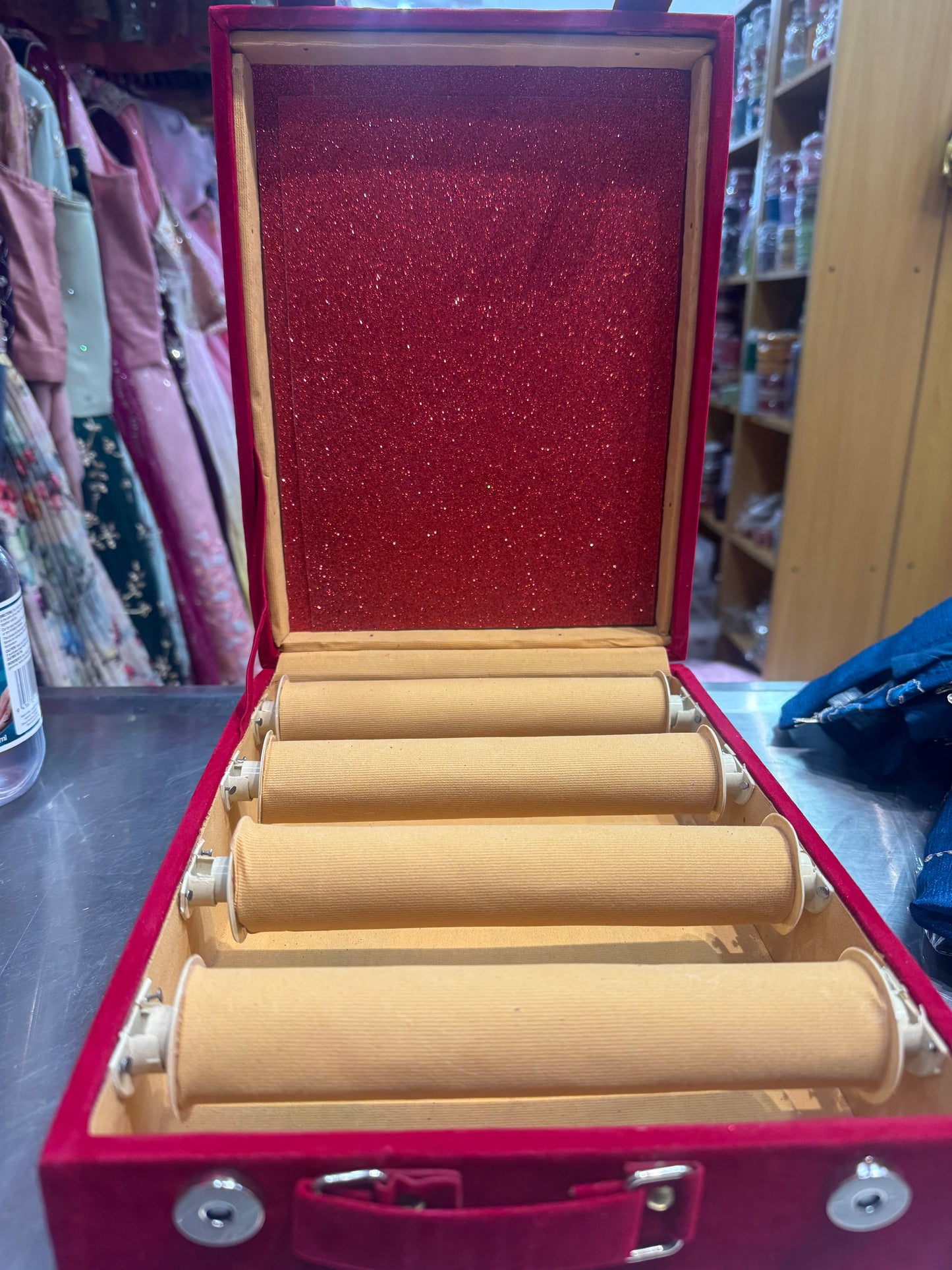 Beautiful designer bangle box