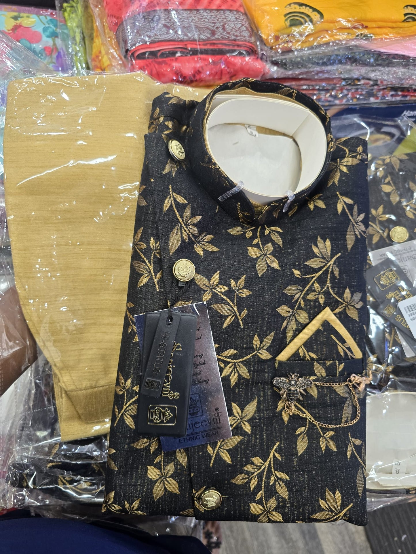 Beautiful designer boys 3 piece suit