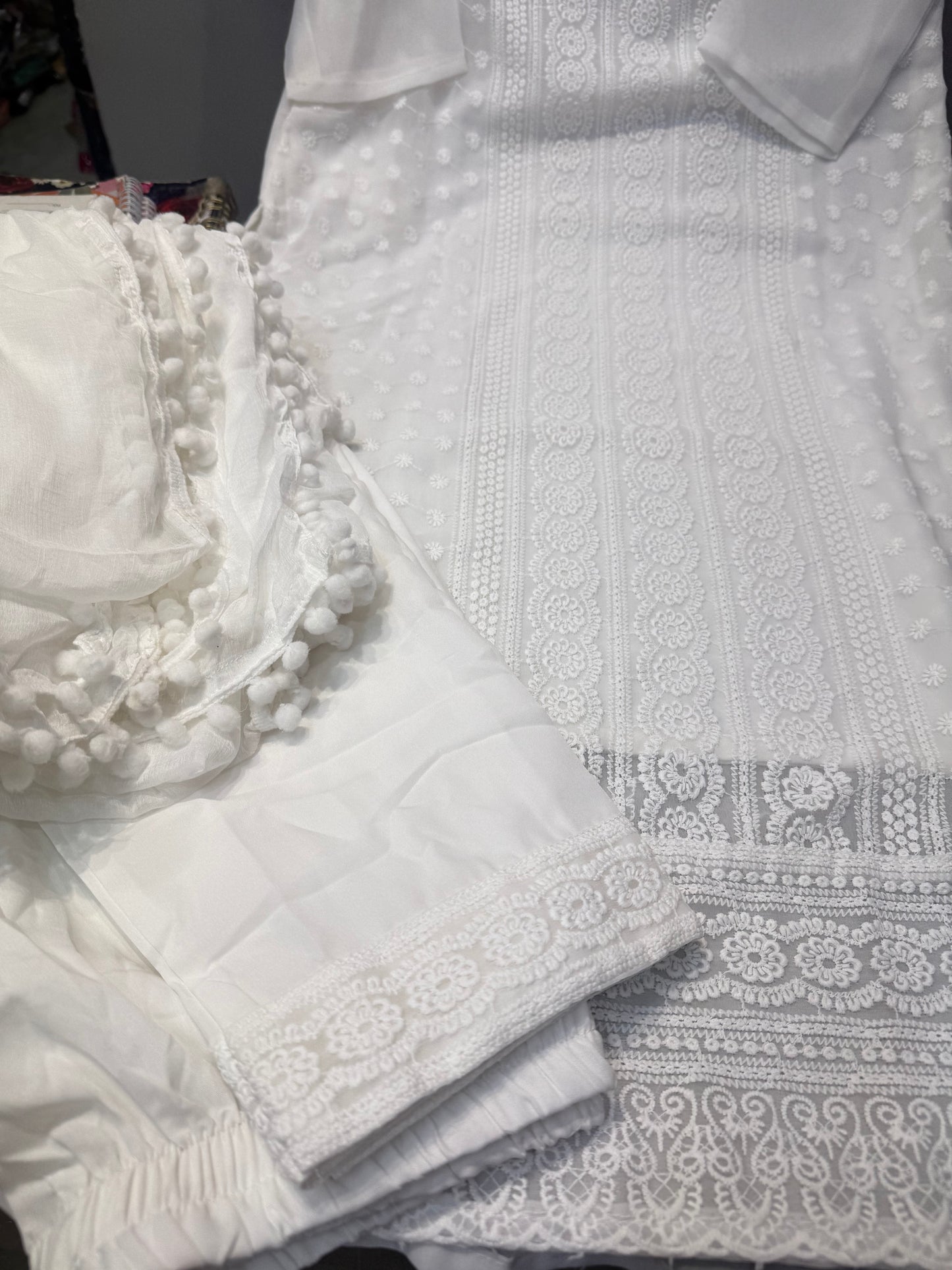 Beautiful designer Kurti pants & dupatta
