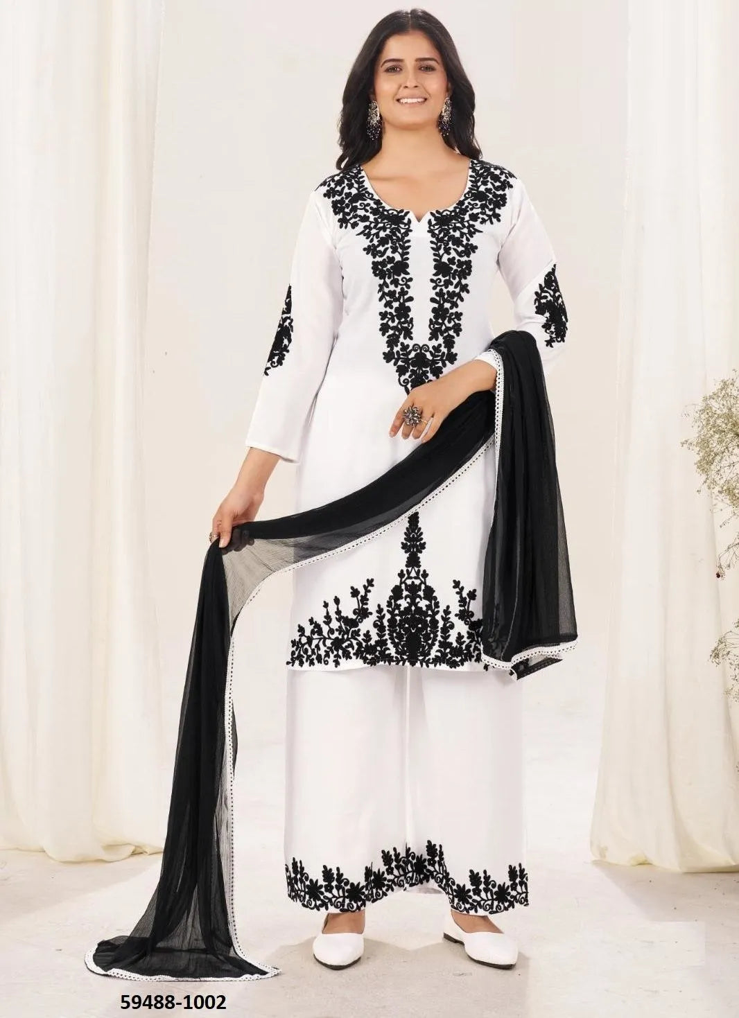 Beautiful designer Kurti plazo & dupatta