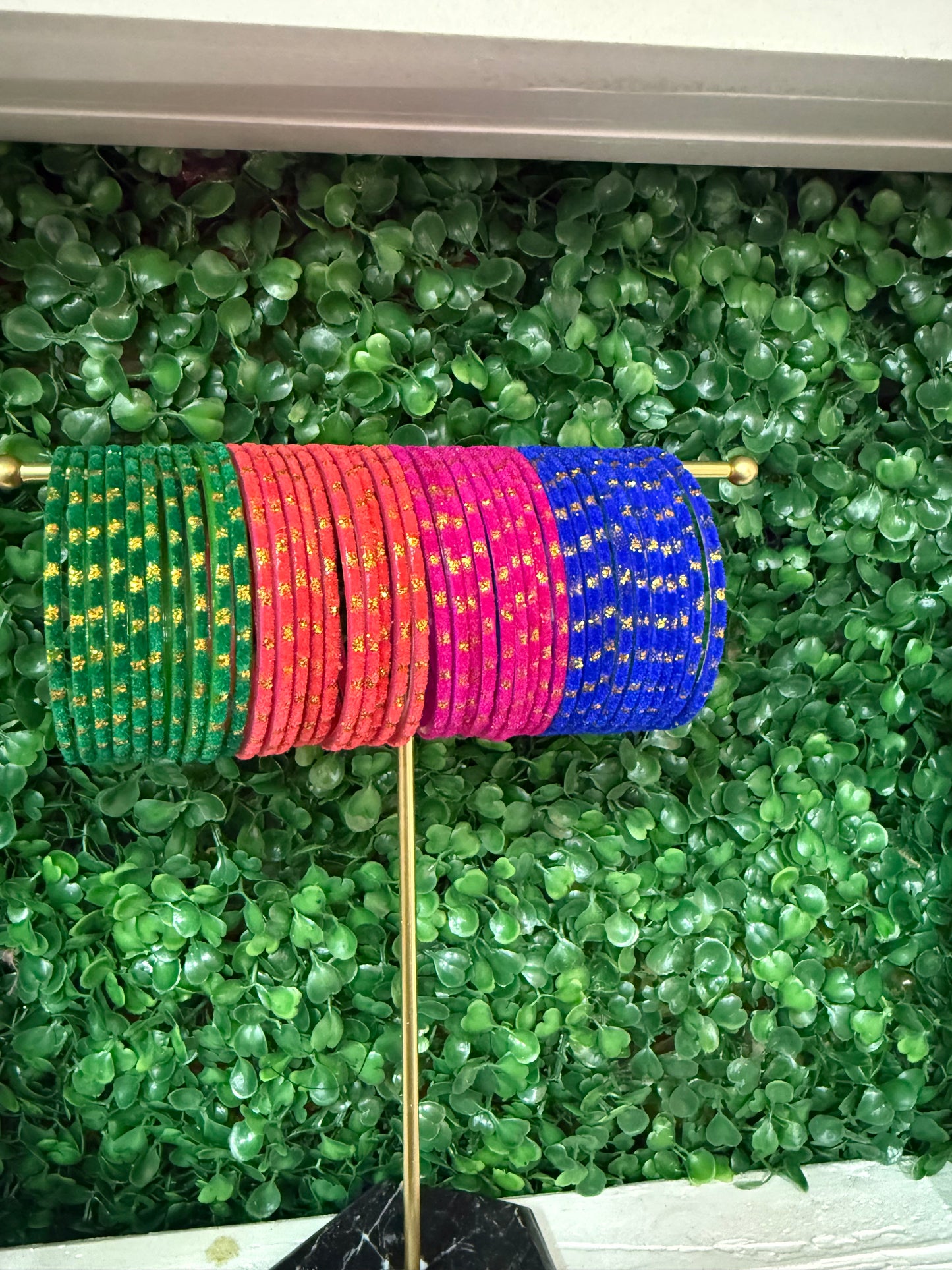 Beautiful designer glass bangle box set