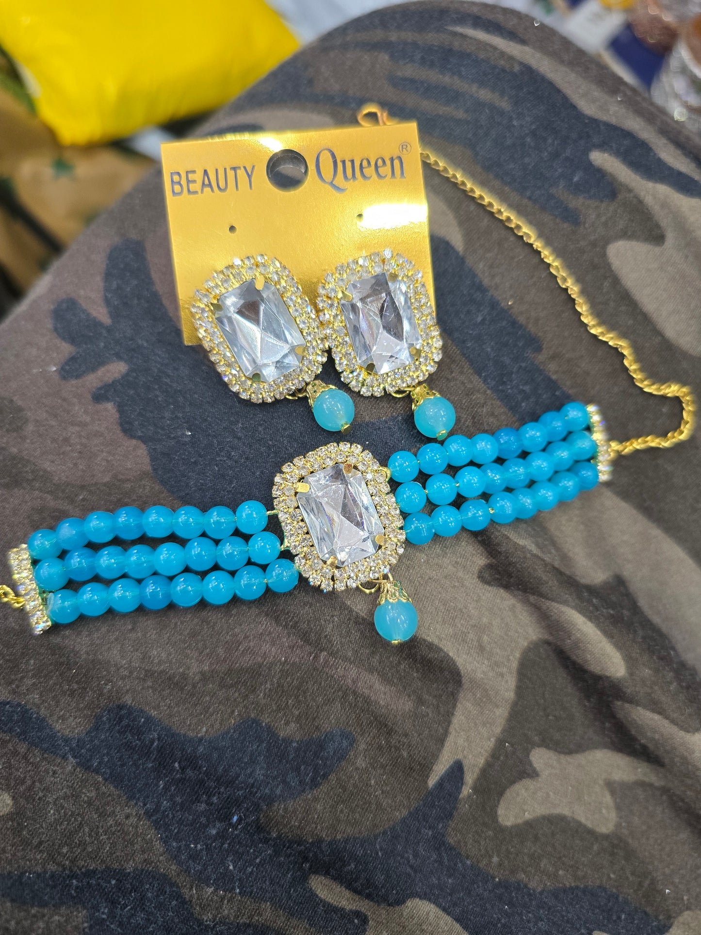 Beautiful designer small choker set