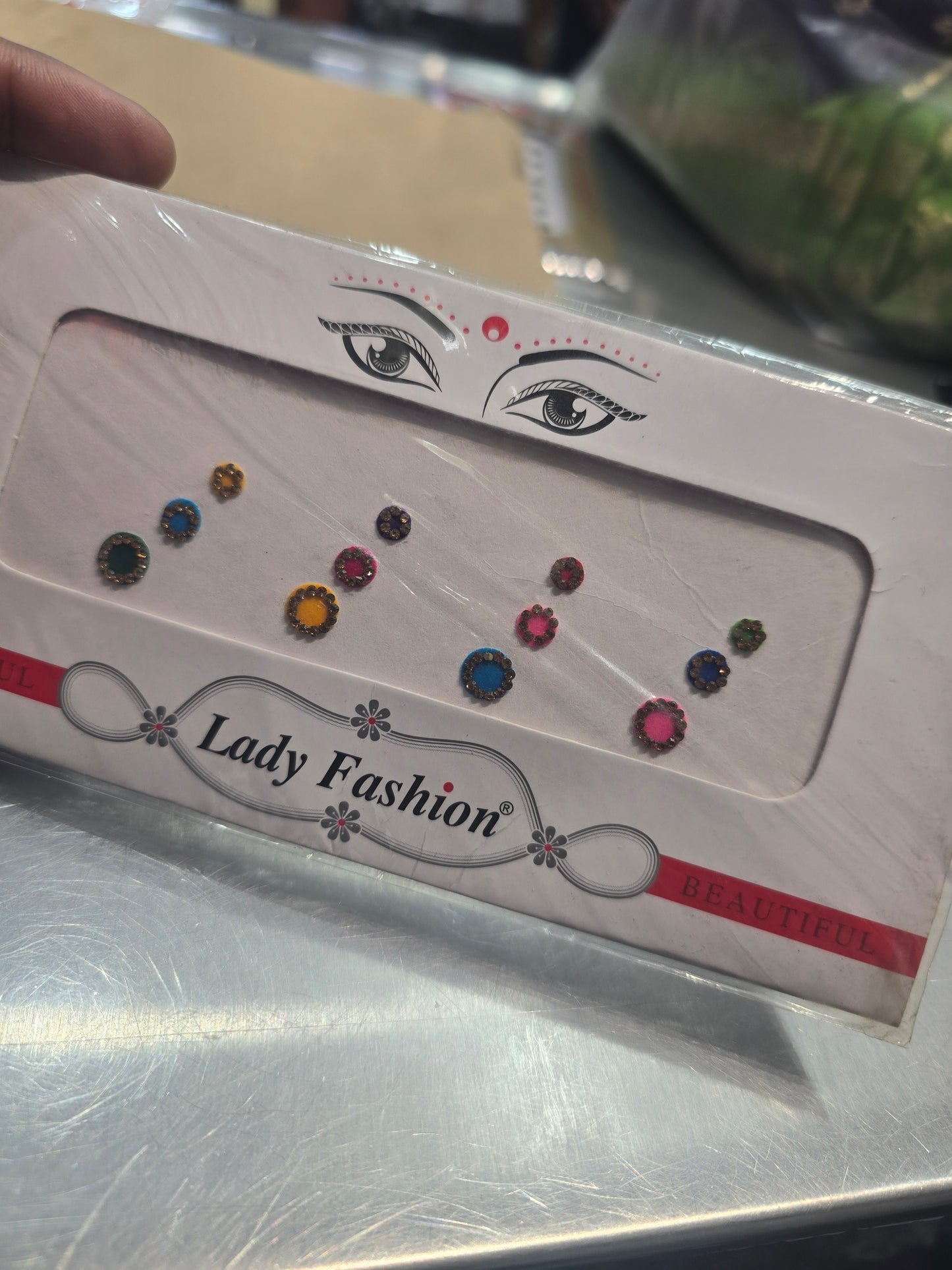 Beautiful designer bindi/tikka
