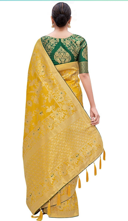 Beautiful designer Women's Banarasi Silk Blend Woven Zari With Tussles Saree and Jacquard Woven Blouse Piece