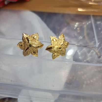 Beautiful gold plated stud earings