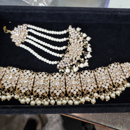 Beautiful designer necklace set