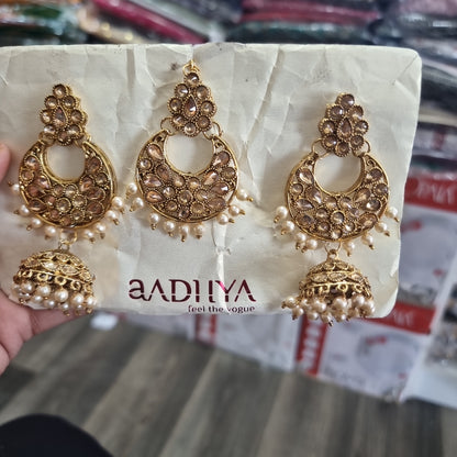 Beautiful designer earings with tikka/bindi