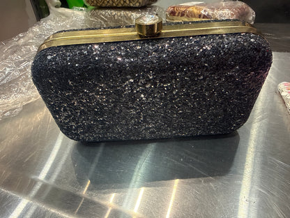 Beautiful designer  Women's Oval Frame Clutch | Detachable Sling Chain | Ladies Party Wedding Purse Bag
