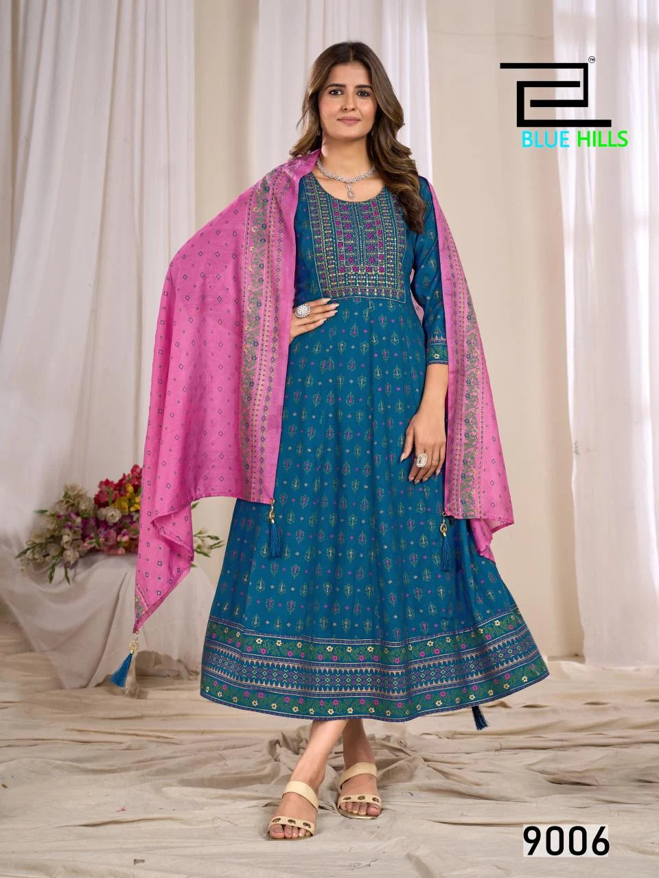 Beautiful designer Kurti with dupatta