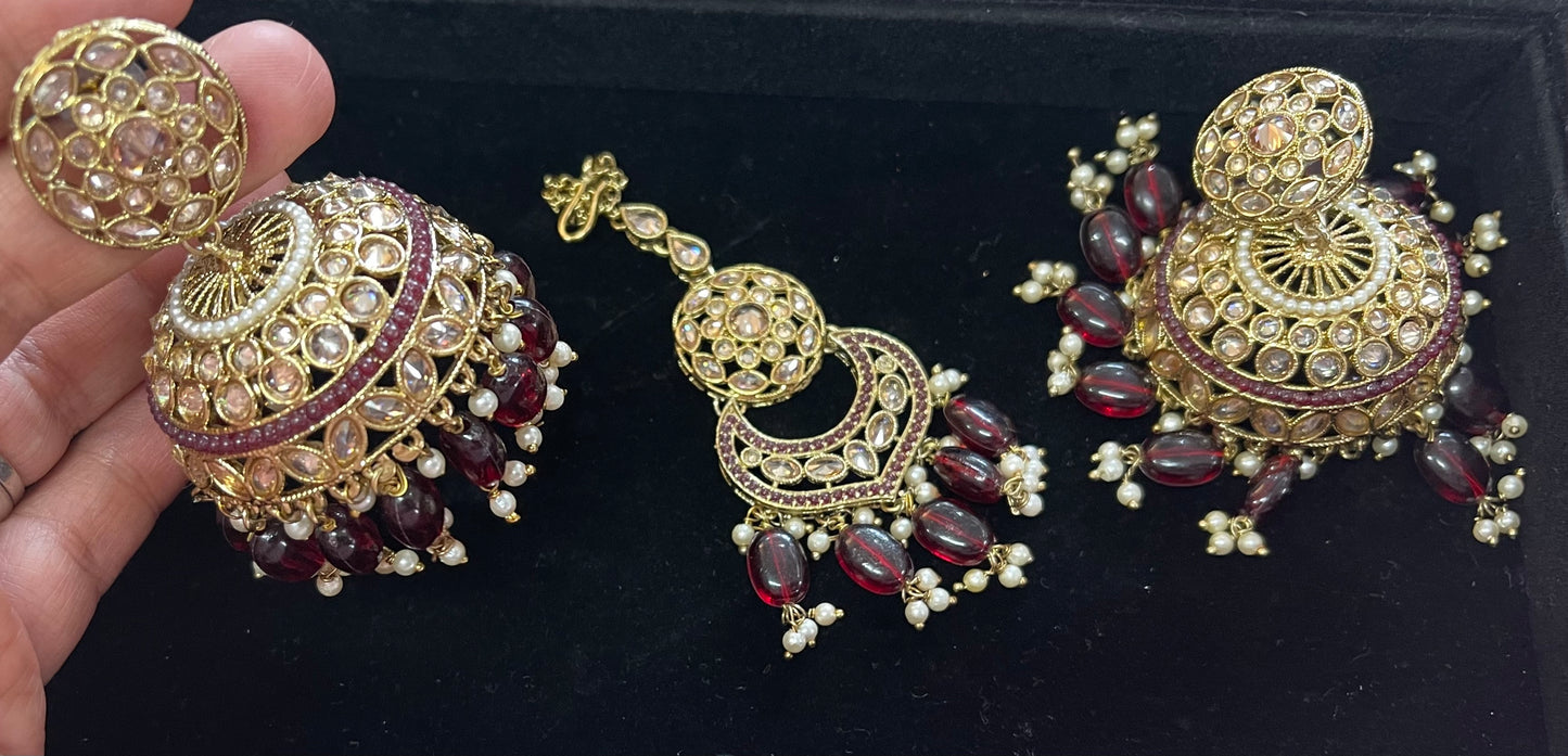 Beautiful designer jhumki earing with tikkah