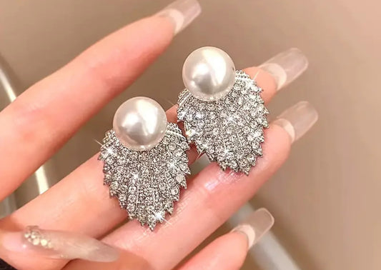Beautiful designer pearl studs earrings