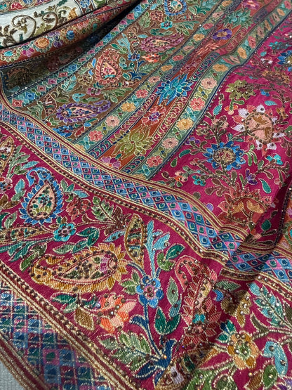 Beautiful designer Pure Kanni Silk Woven Sarees with Sabysachi Border
