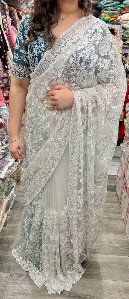 Beautiful saree blouse combo