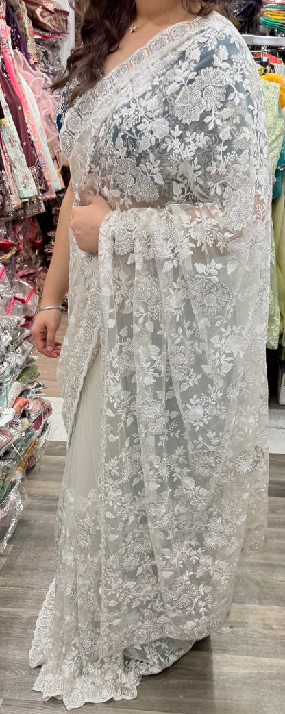 Beautiful saree blouse combo