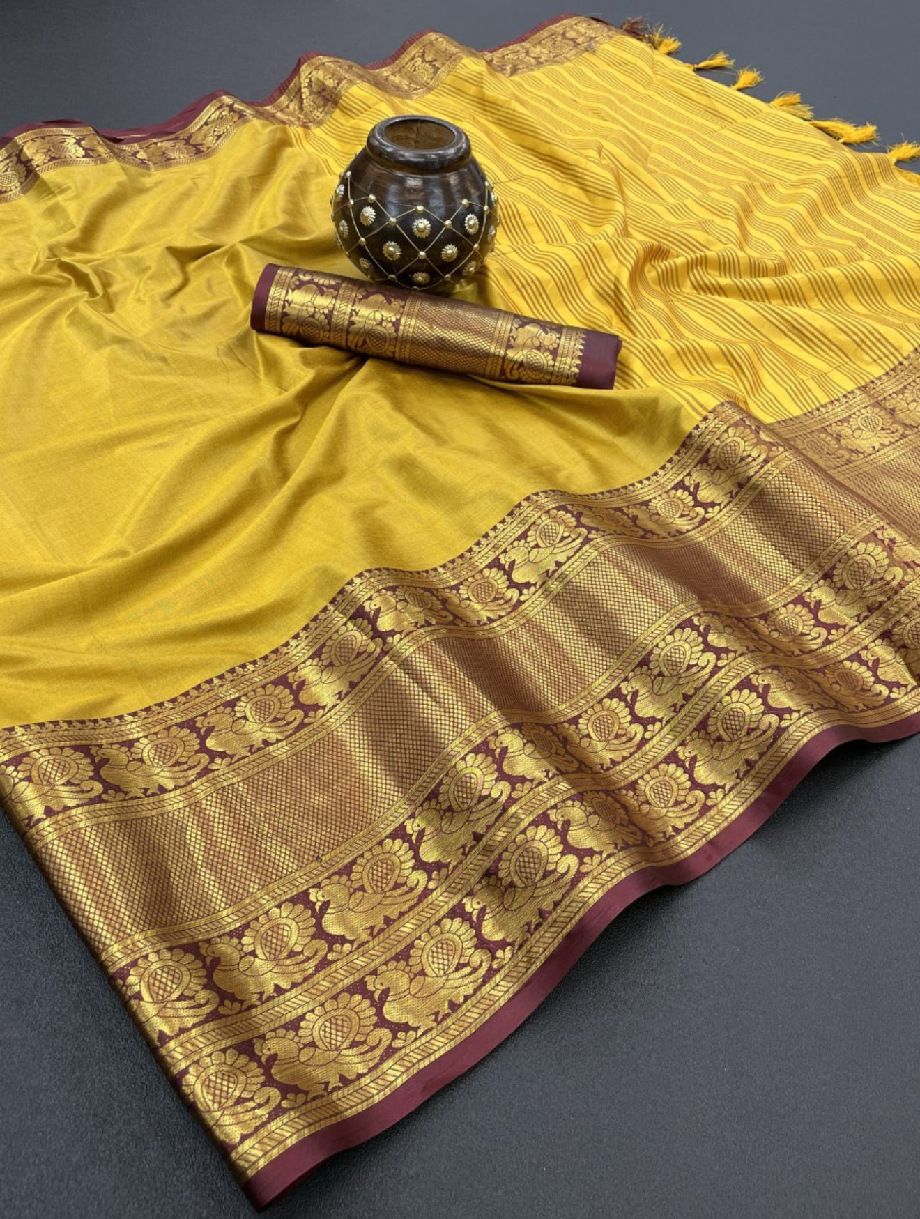 Beautiful designer Pure cottonSilk saree with Blouse piece