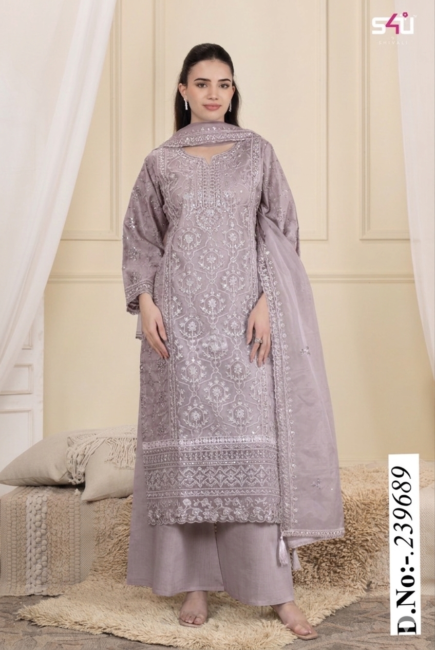 Beautiful designer Pakistani style suit