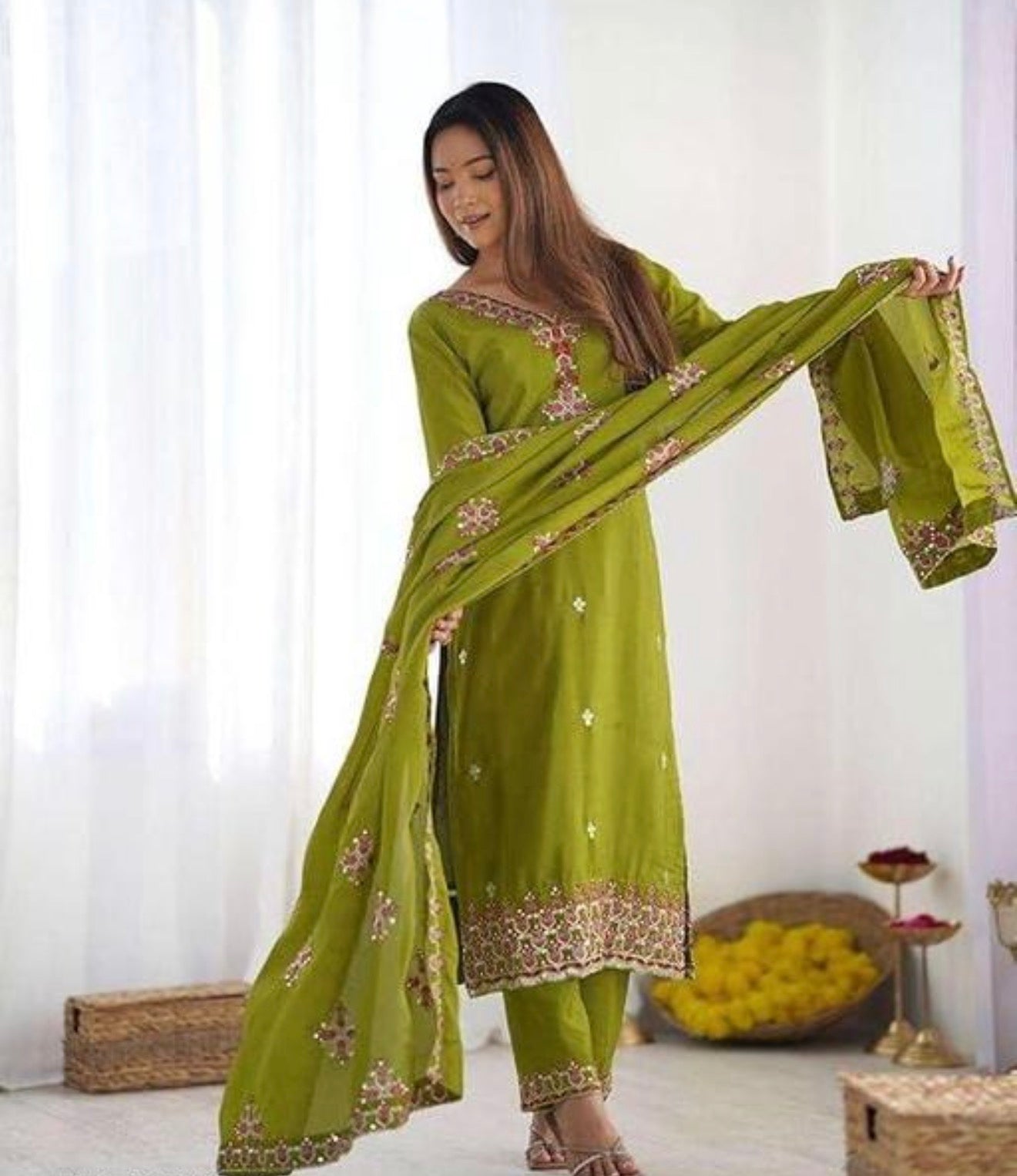 Beautiful designer Pakistani style suit