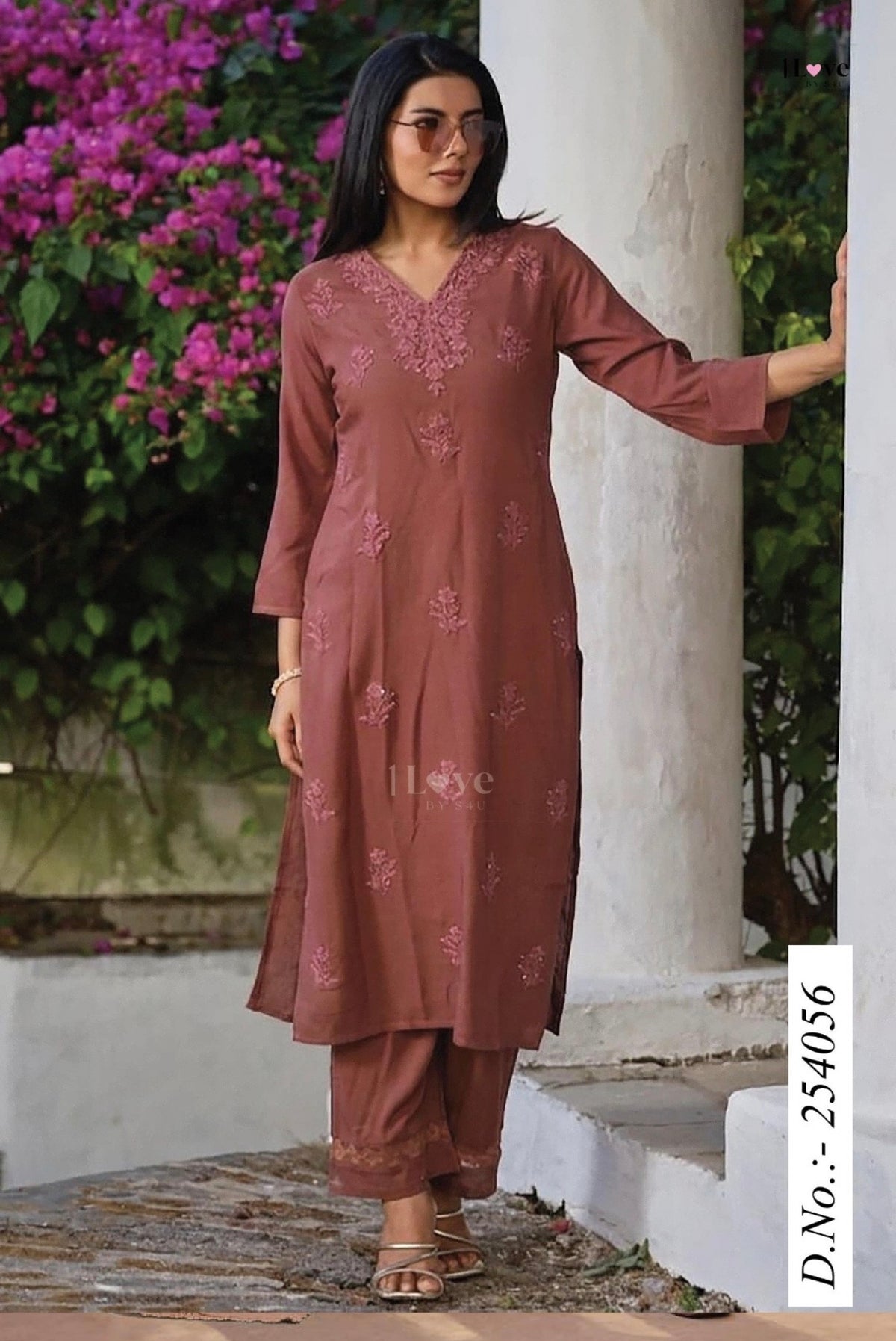 Beautiful designer Lucknowi embroidery Kurti plazo