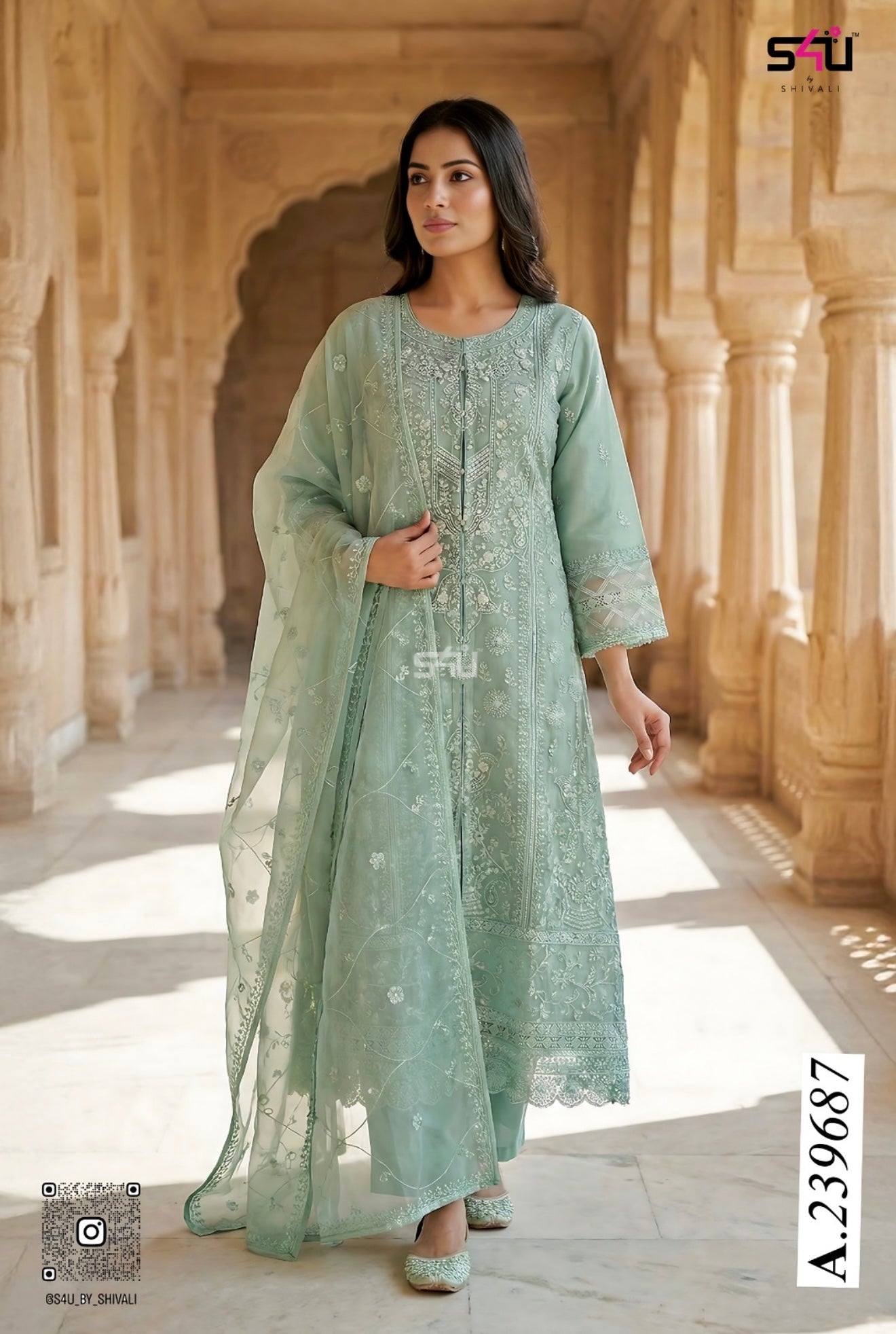 Beautiful designer Pakistani style suit