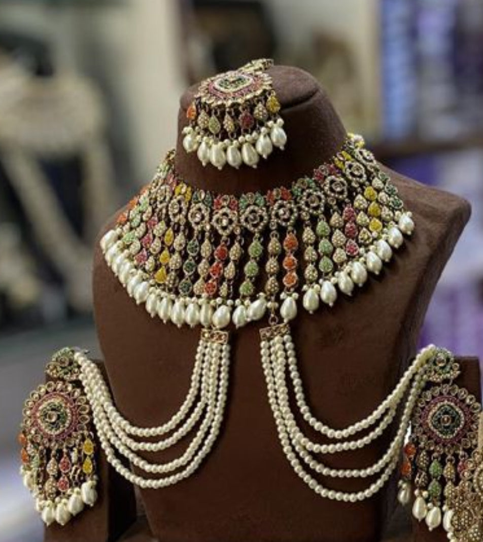 Beautiful designer Pakistani style necklace set
