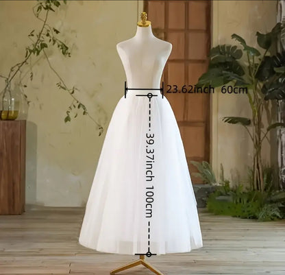 Beautiful can can under skirt