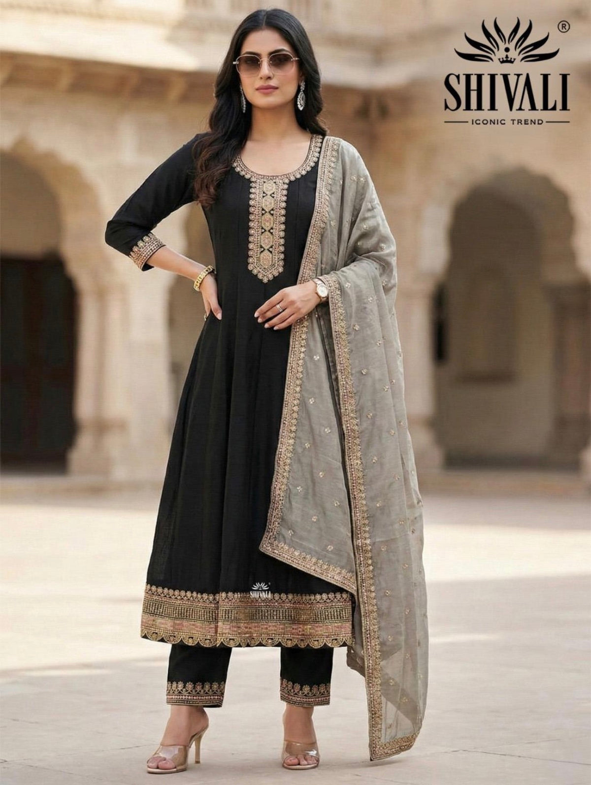 Beautiful designer Pakistani anarkhali suit