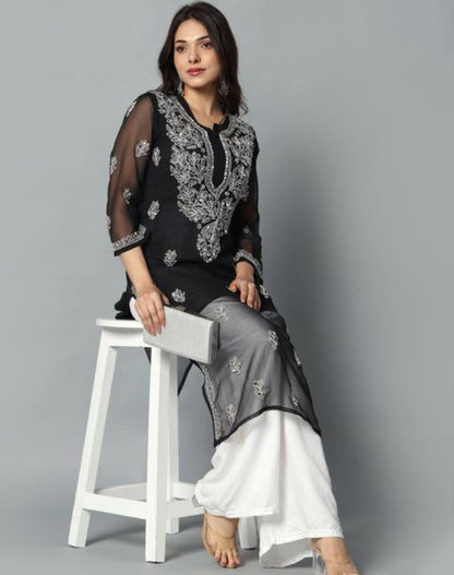 Beautiful designer lucknowi Embroidery Kurti with plazo