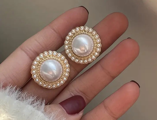Beautiful designer pearl studs earrings