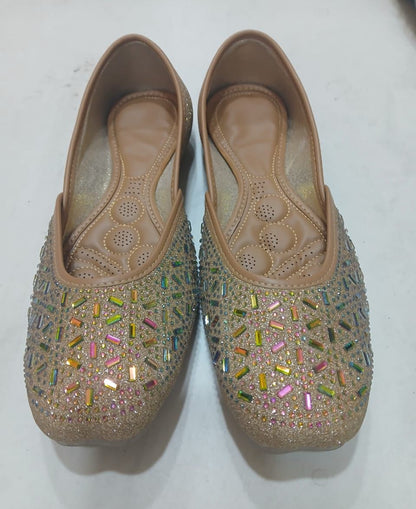 Beautiful designer jutti/shoes