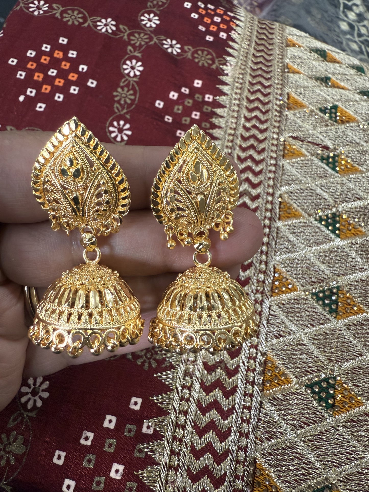 Beautiful gold plated jhumka