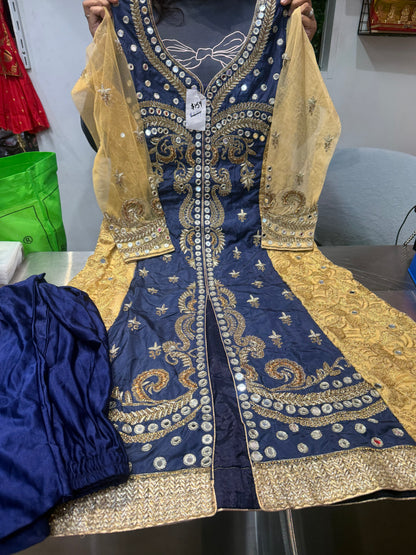 Beautiful designer 2 piece shirt with leggings
