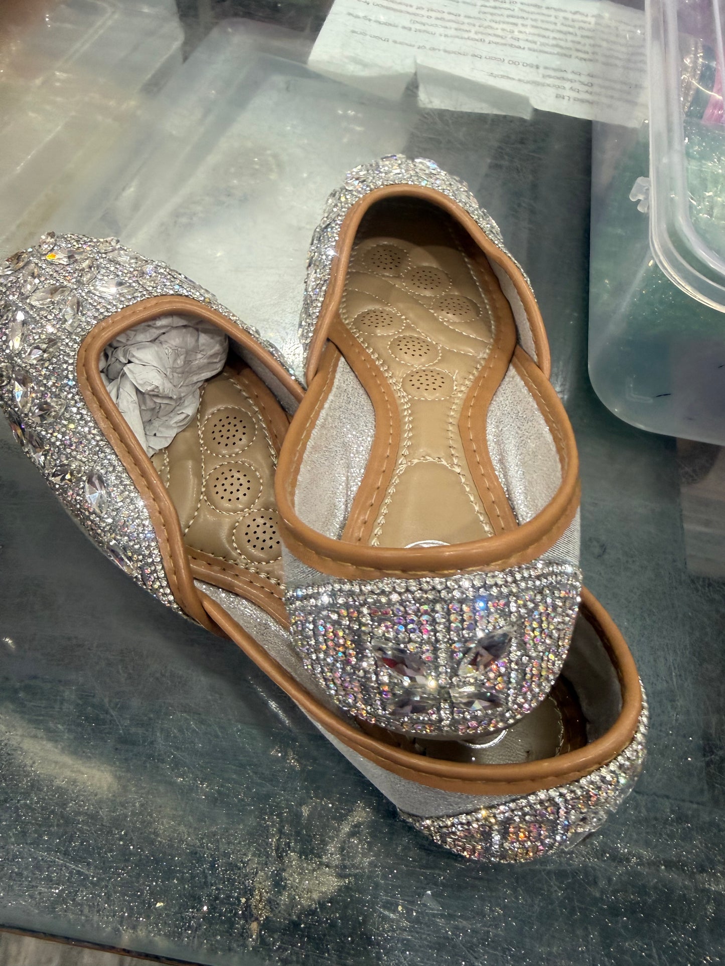 Beautiful designer jutti