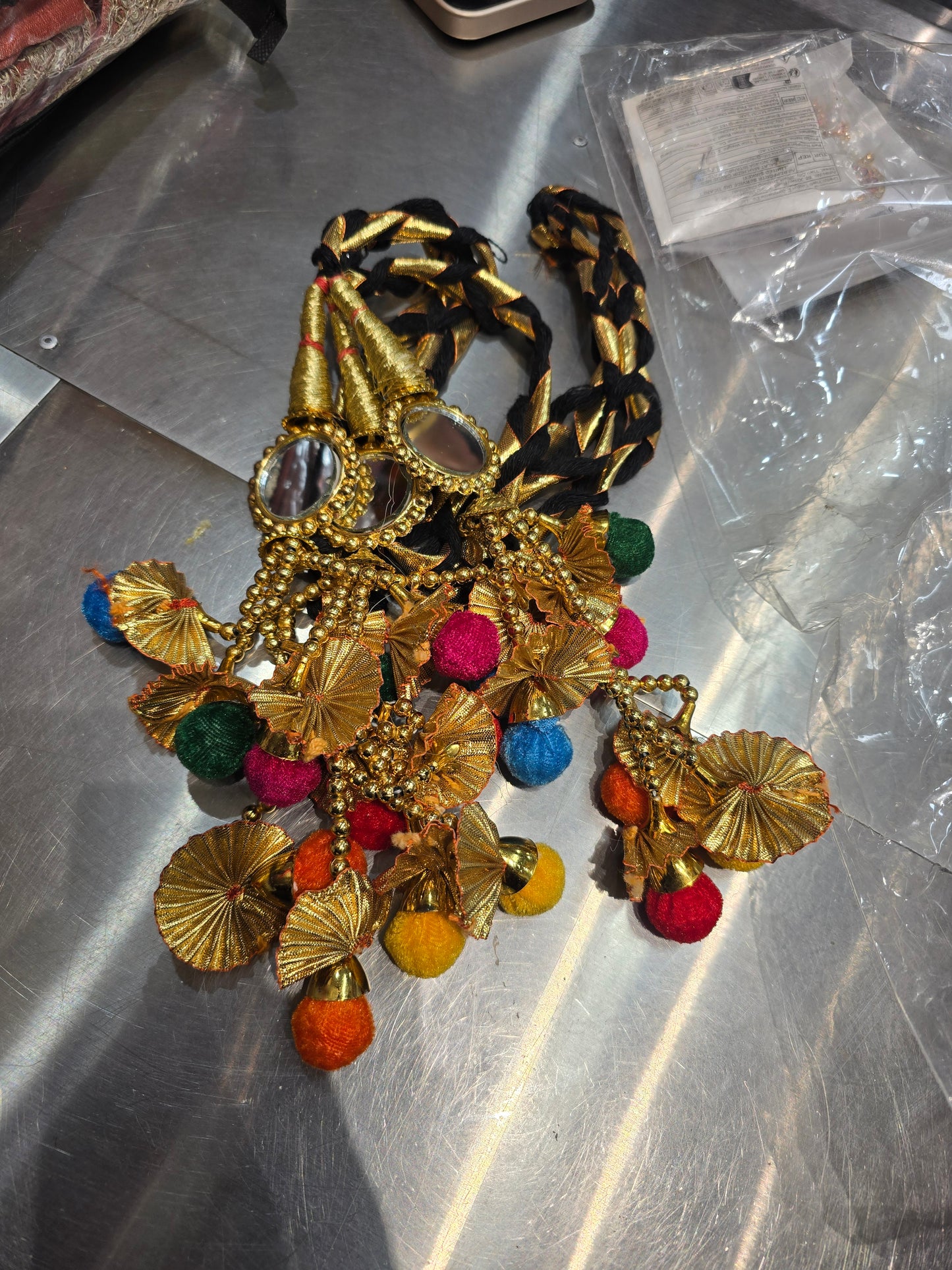 Parandha hair accessories