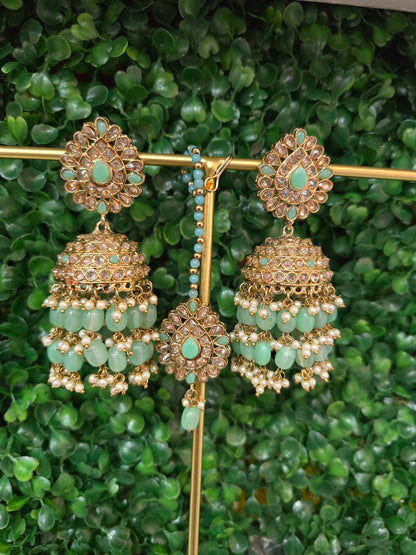 Beautiful designer jhumki earing with tikkah