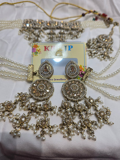 Beautiful designer multicolor choker necklace set