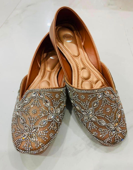 Beautiful designer jutti/shoes