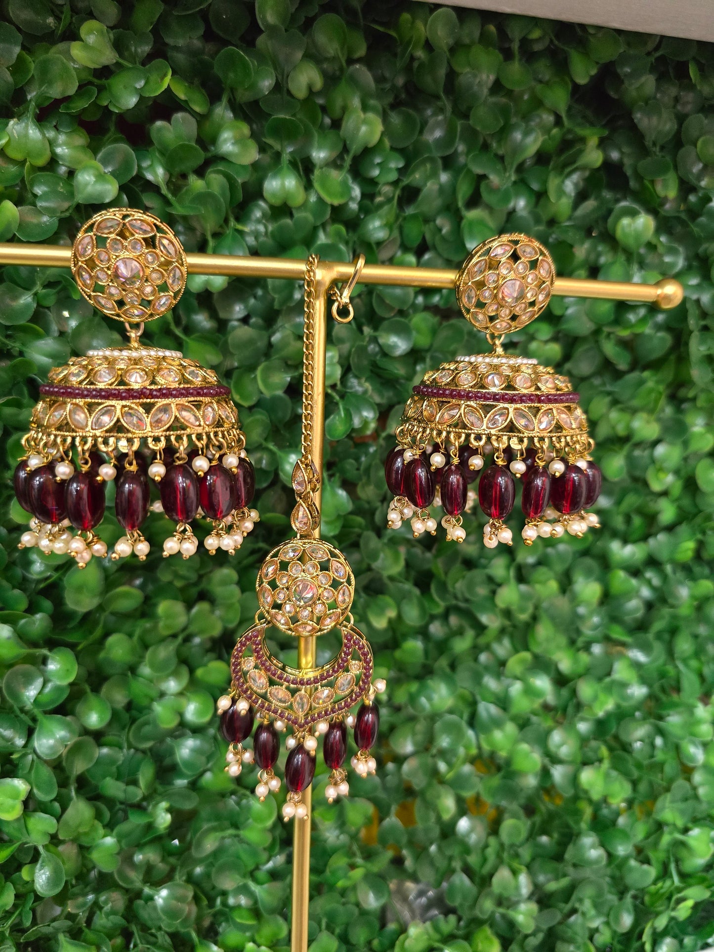 Beautiful designer jhumki earing with tikkah