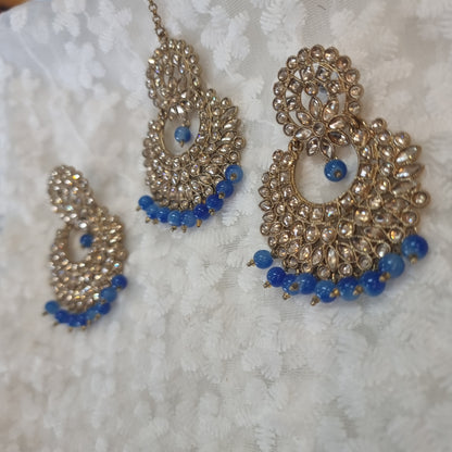 Beautiful designer earing with tikkah