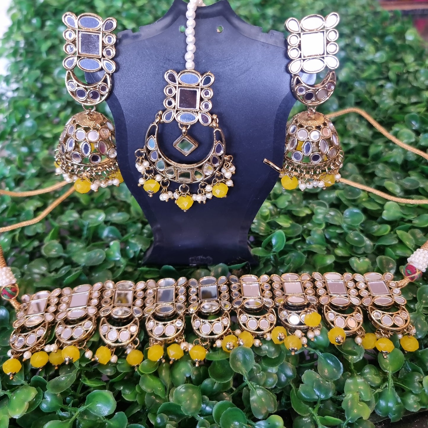 Beautiful designer choker set with earing and tikkah