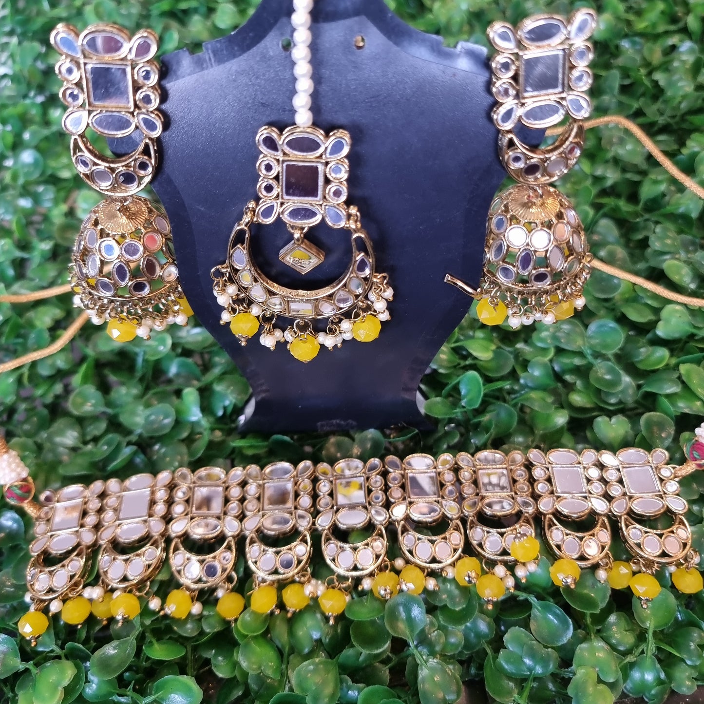 Beautiful designer choker set with earing and tikkah