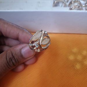 Beautiful  adjustable ring