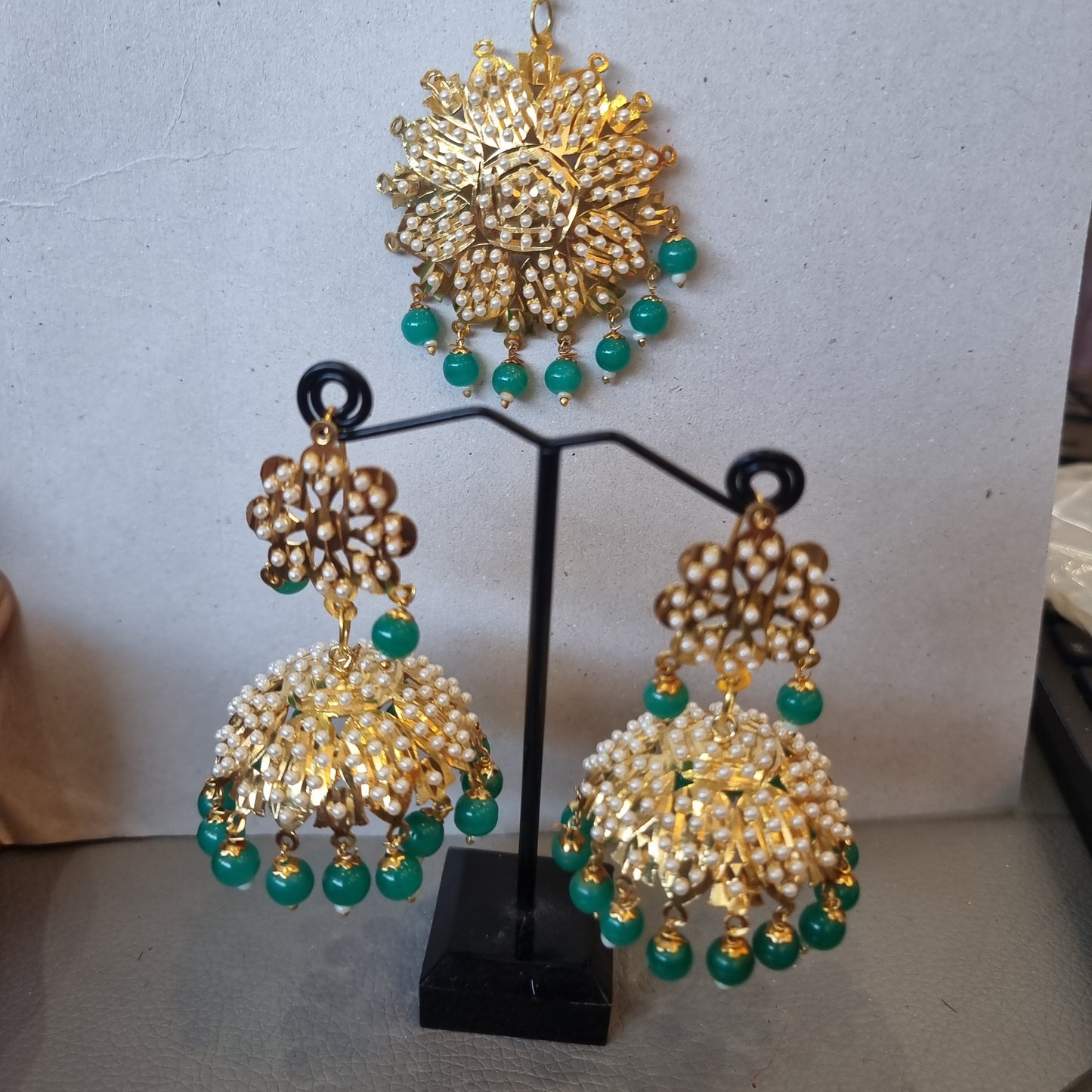 Beautiful designer traditional earing tikkah set