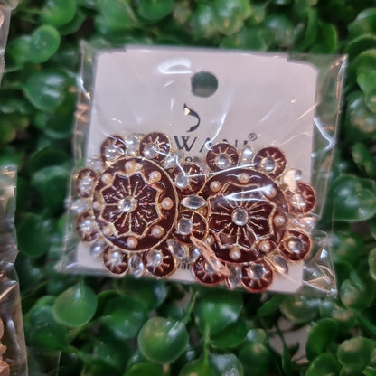 Beautiful designer studs earing