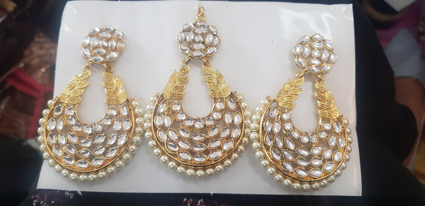 Beautiful designer earing and tikkah set