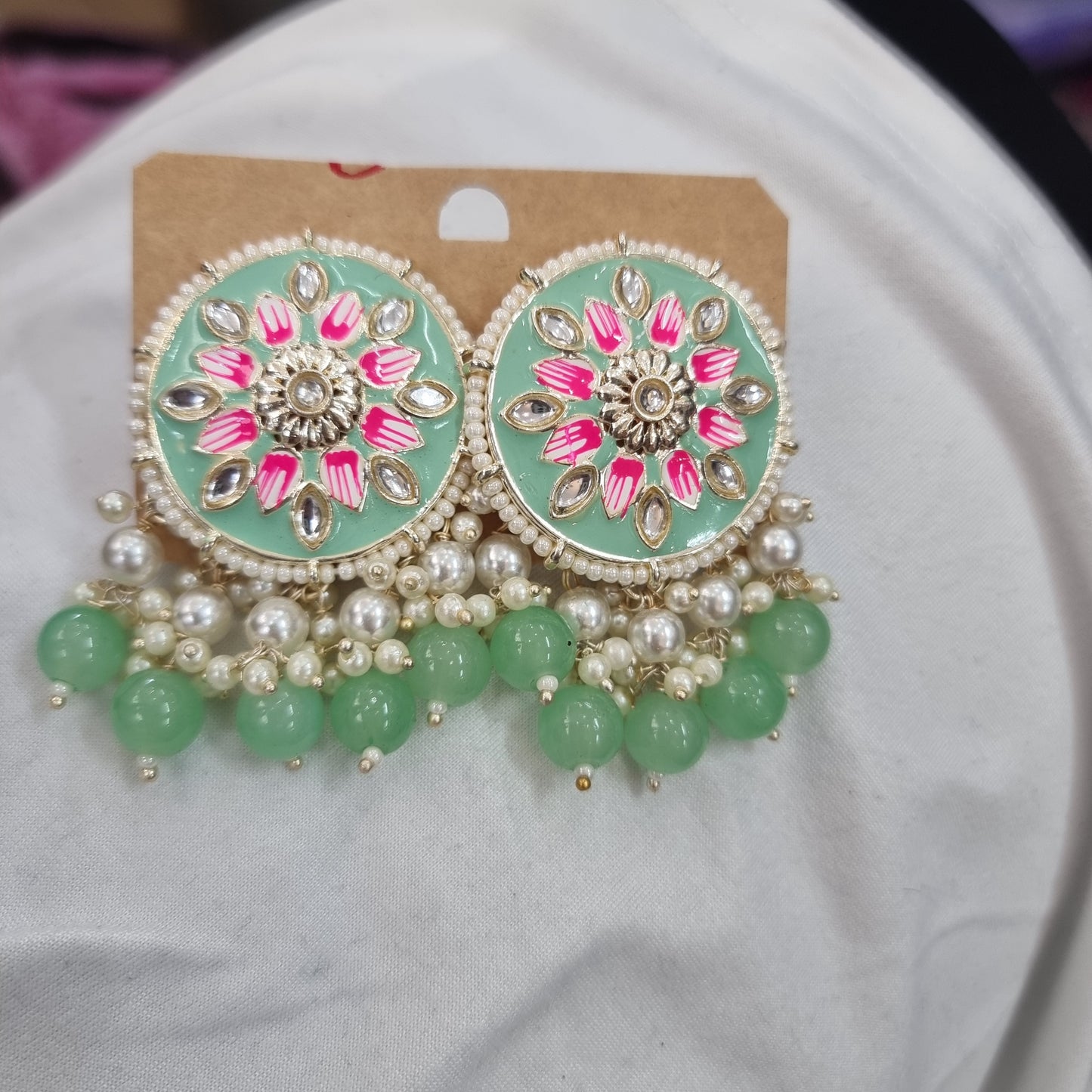 Beautiful designer stud earing