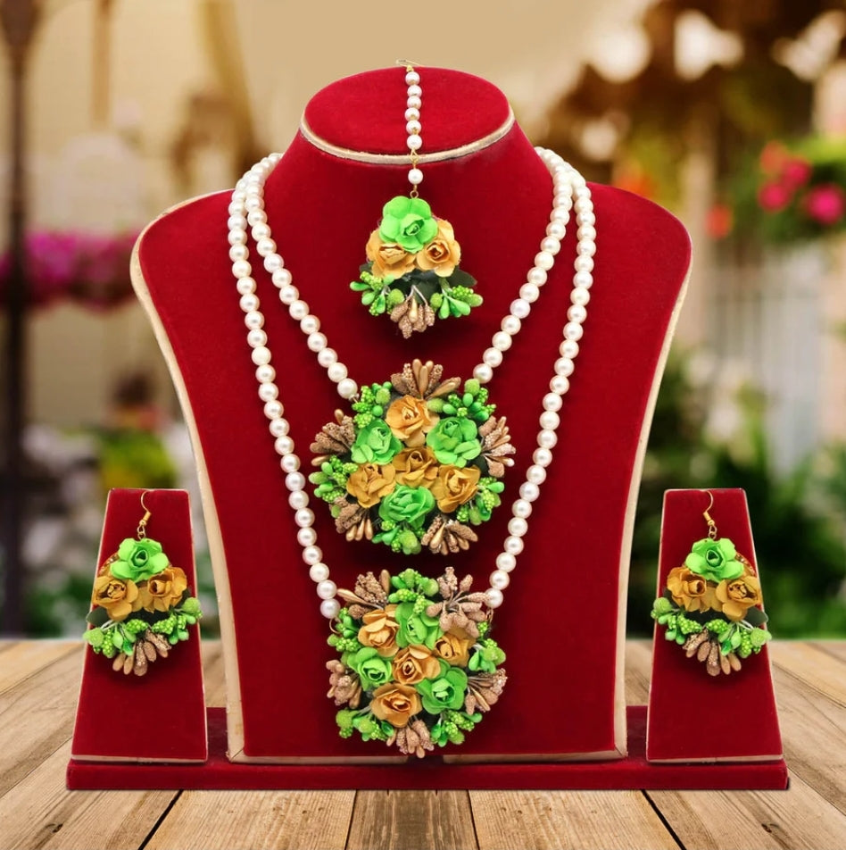 Beautiful designer Synthetic Rose Floral Necklace Set