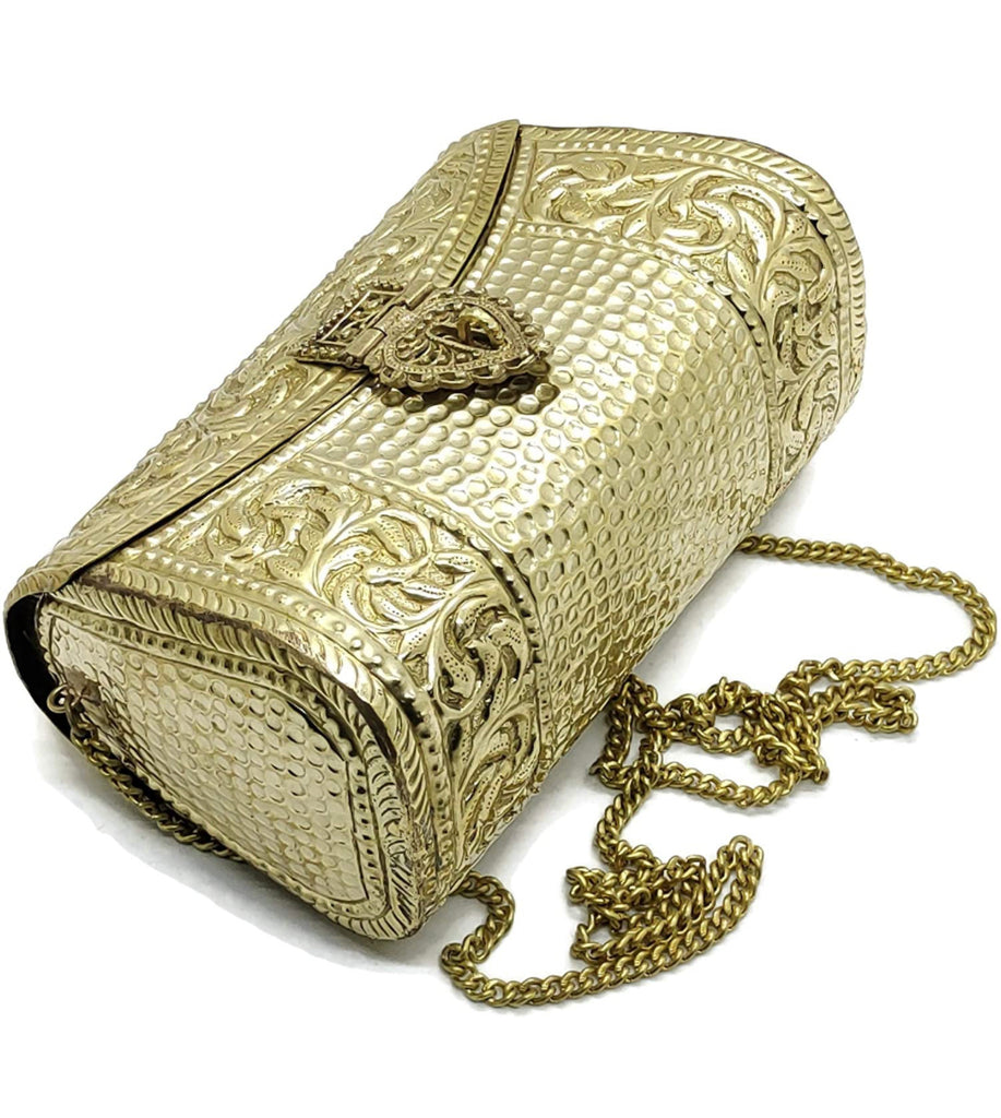 Amazon.com: GOLD GIFT IDEAS GoldGiftIdeas Indian Potli Bags for Wedding, Bridal  Clutch, Bridal Purse for Party, Velvet Bridal Potli Bags, Traditional Potli  Bags, Party Favor Bags (Pack of 5) : Clothing, Shoes